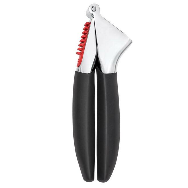 OXO H/D GARLIC PRESS W/CLEANER